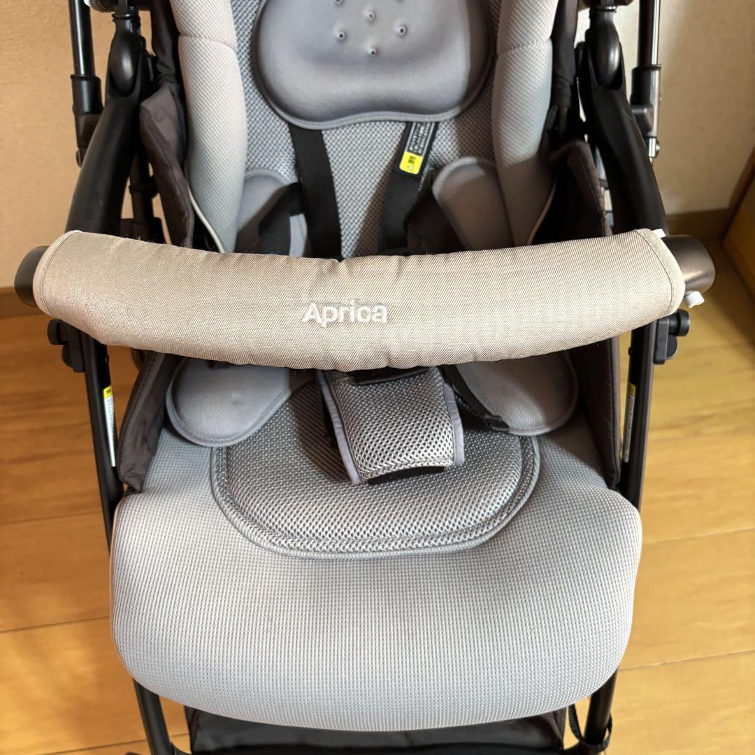 Aprica アップリカ ラクーナクッションAE ベビーザらス