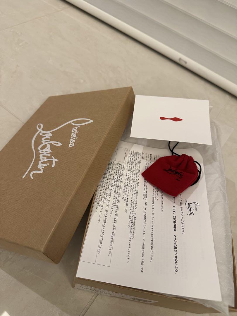 Christian Louboutin ベージュ ハイヒール
