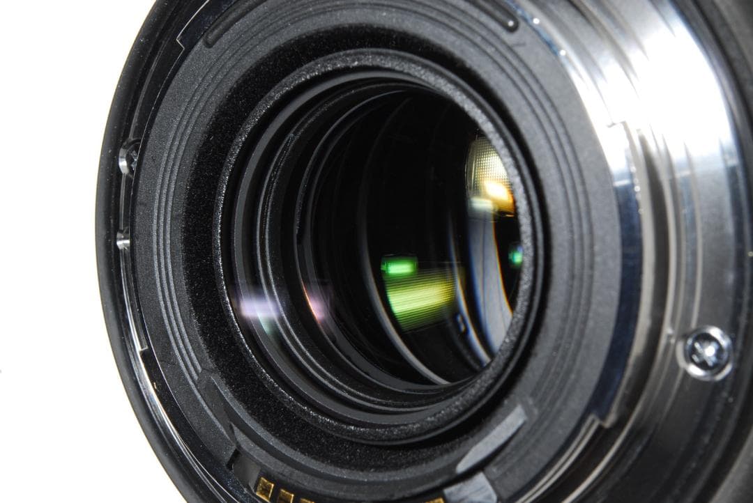 Canon EF 24-70mm f/2.8 L II USM L0174 Canon EF 24-70mm f/2.8 L II USM L0174