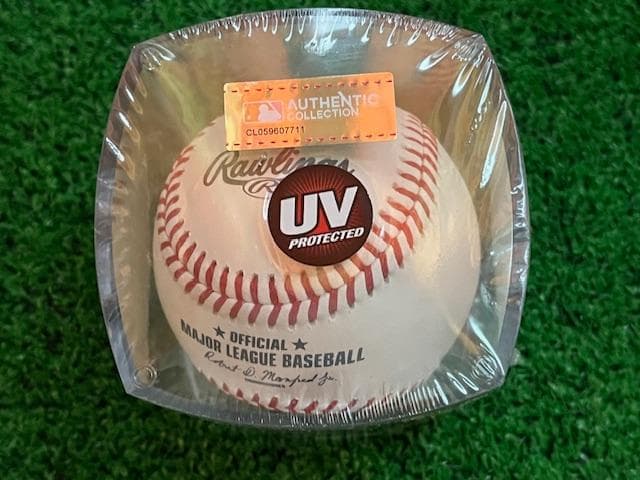 イチロー51マリナーズ永久欠番セレモニー記念公認球ローリングスケース付限定品US イチロー51マリナーズ永久欠番セレモニー記念公認球ローリングスケース付限定品US