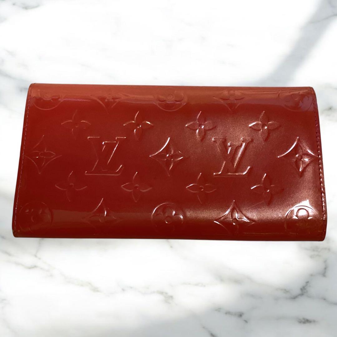 【LOUIS VUITTON】 ヴェルニ長財布【レッド】