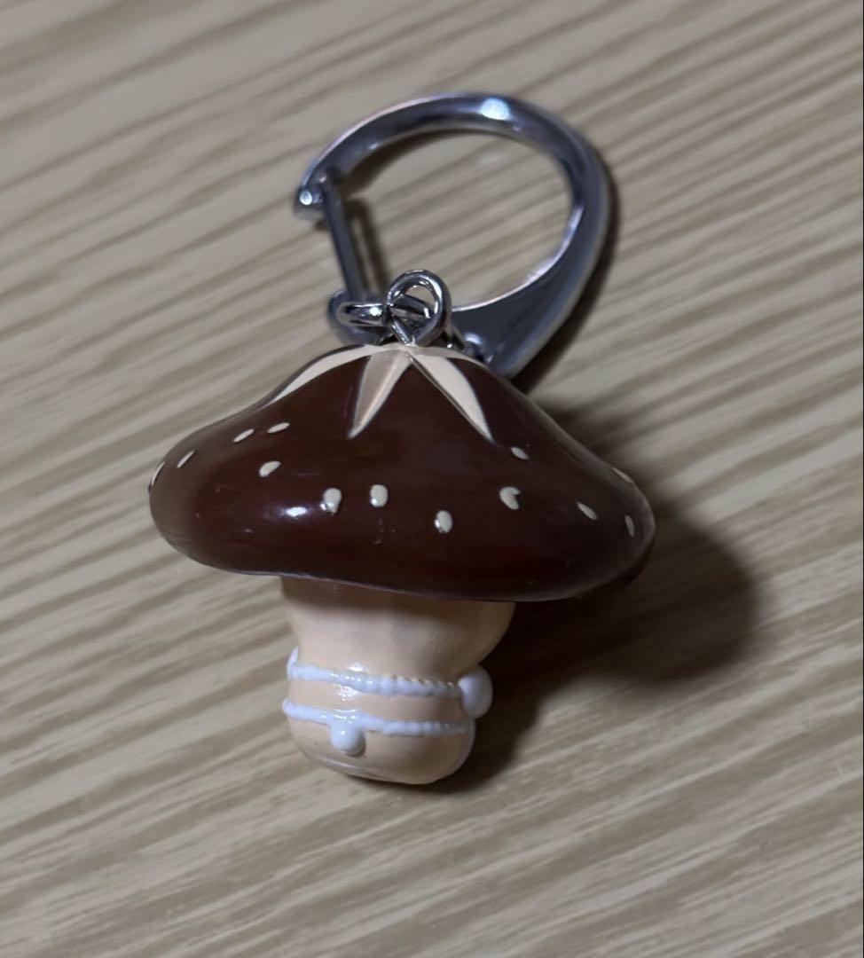 ご当地キティ 大分県 しいたけ キーホルダー ご当地キティ 大分県 しいたけ キーホルダー - メルカリ