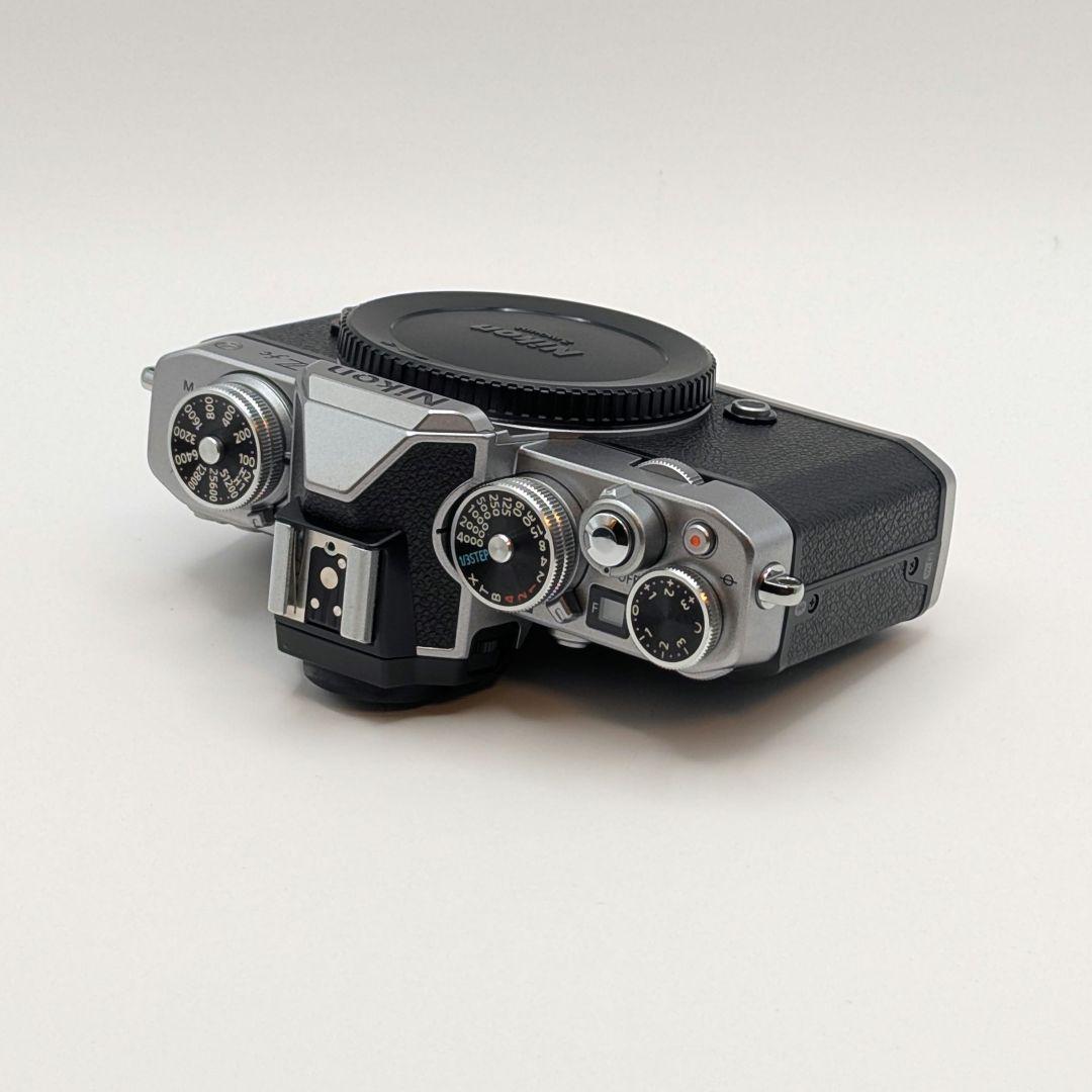 Nikon Z fc ボディ シルバー - メルカリ