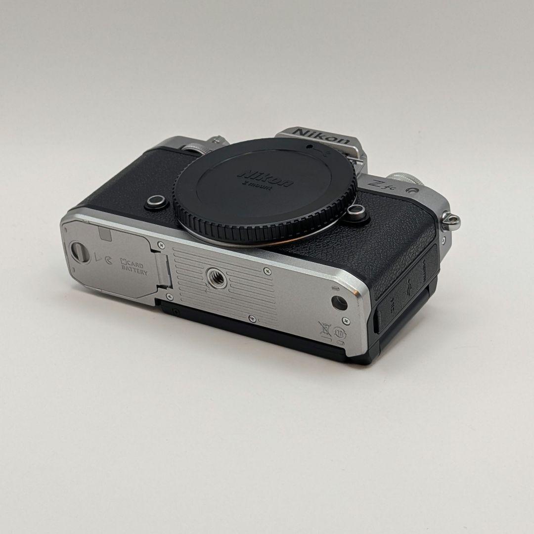 Nikon Z fc ボディ シルバー - メルカリ