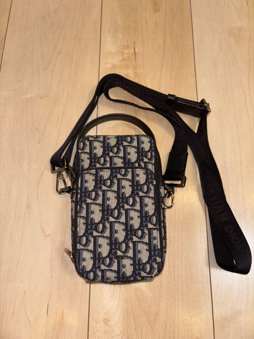 Dior スマホショルダーバッグ