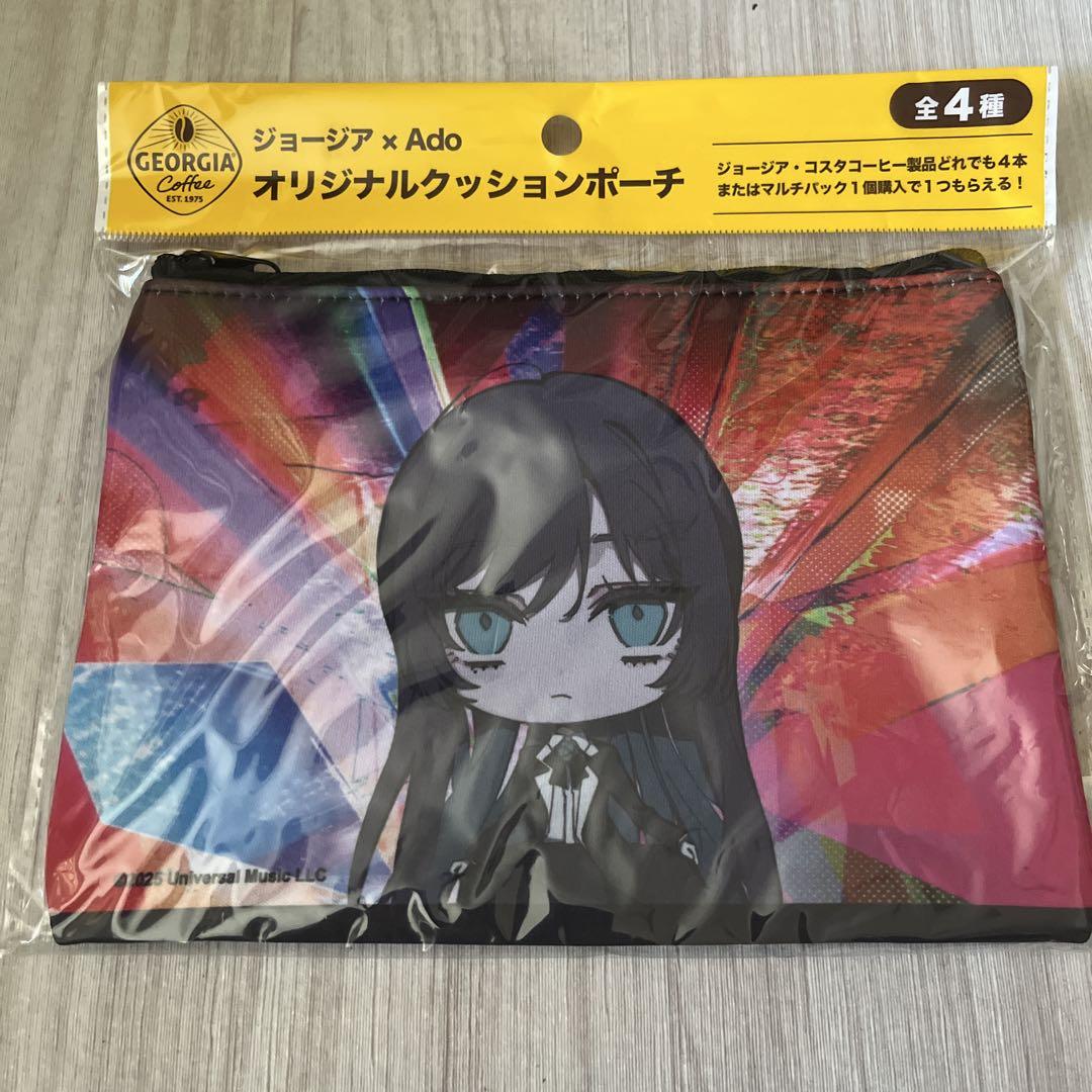 コカコーラ　Ado ジョージア景品セット　スマホスタンド　クッションポーチ　② コカ・コーラ - ジョージア×Ado オリジナルクッションポーチ 2種
