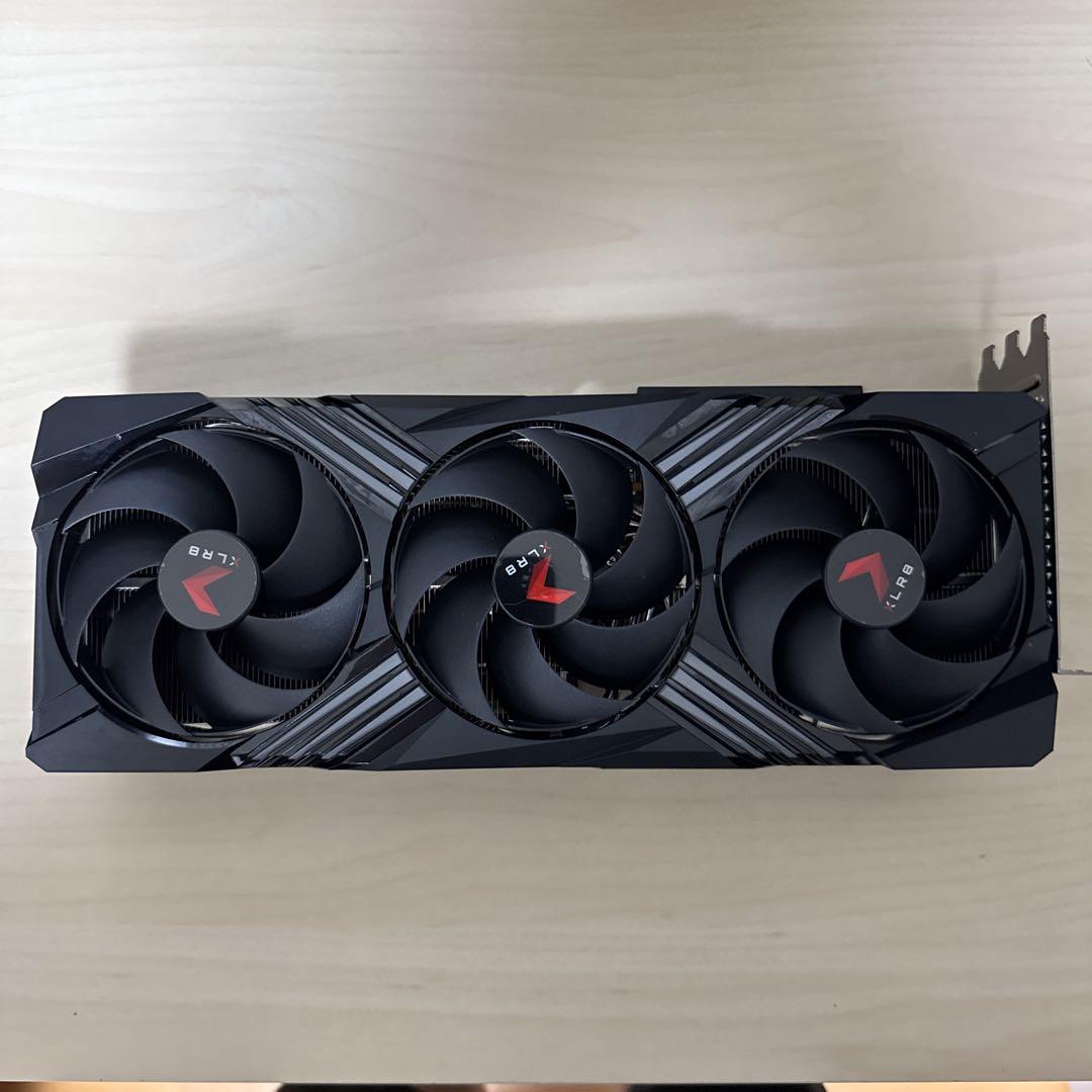 GeForce RTX4070Ti SUPER PNY製