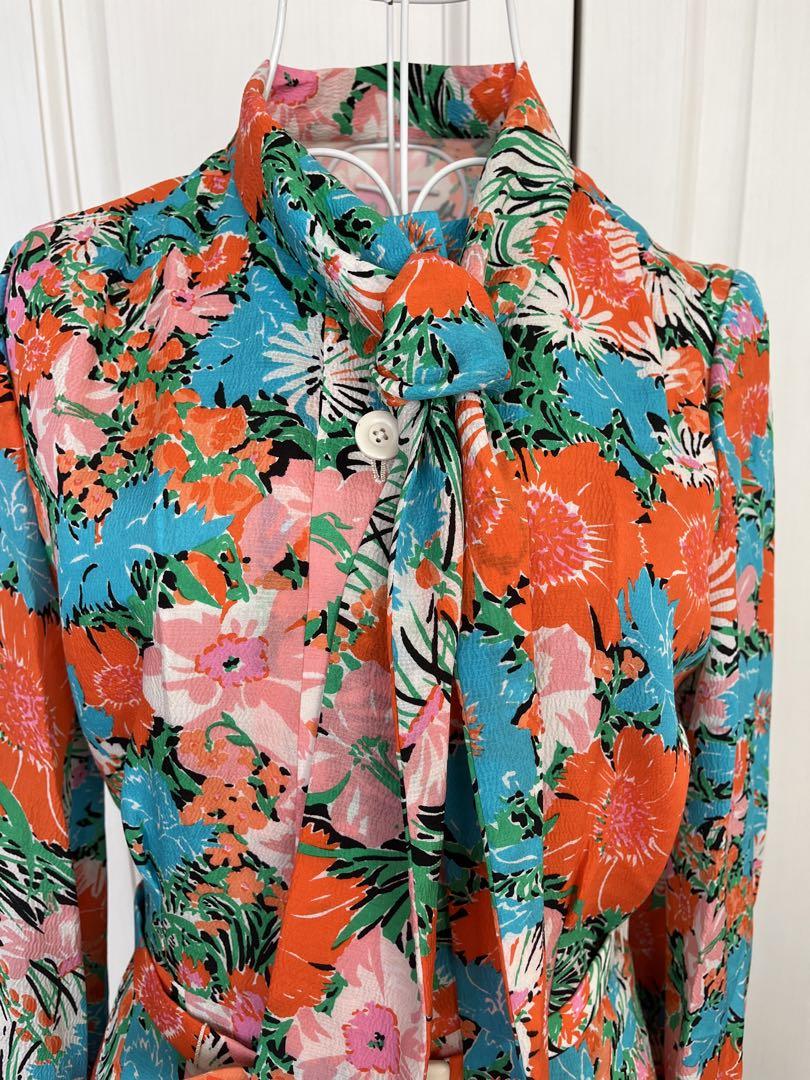 合馬です！LANVIN 稀少品　シルク高級　花柄ロングドレス リボン付き