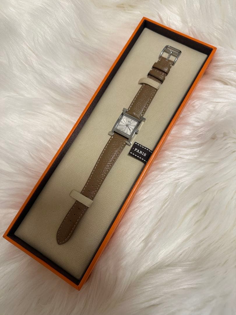 PARIS ブラウンレザー腕時計 HH1-270