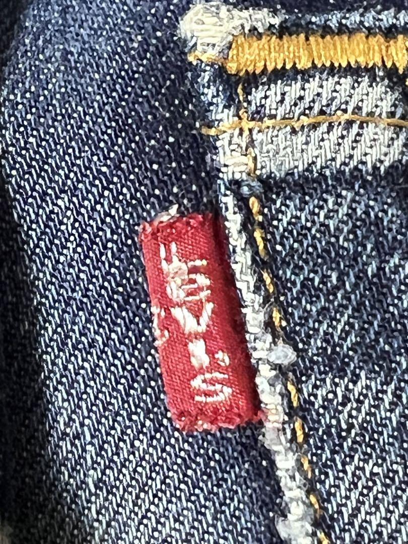 ✅ Levis
