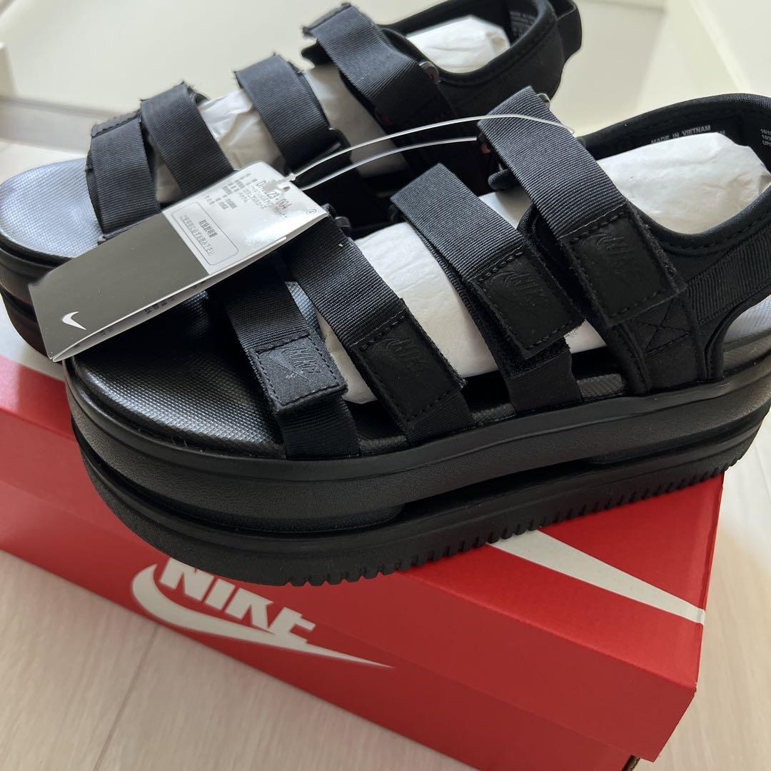 NIKE スポーツサンダル クラシックサンダル 厚底