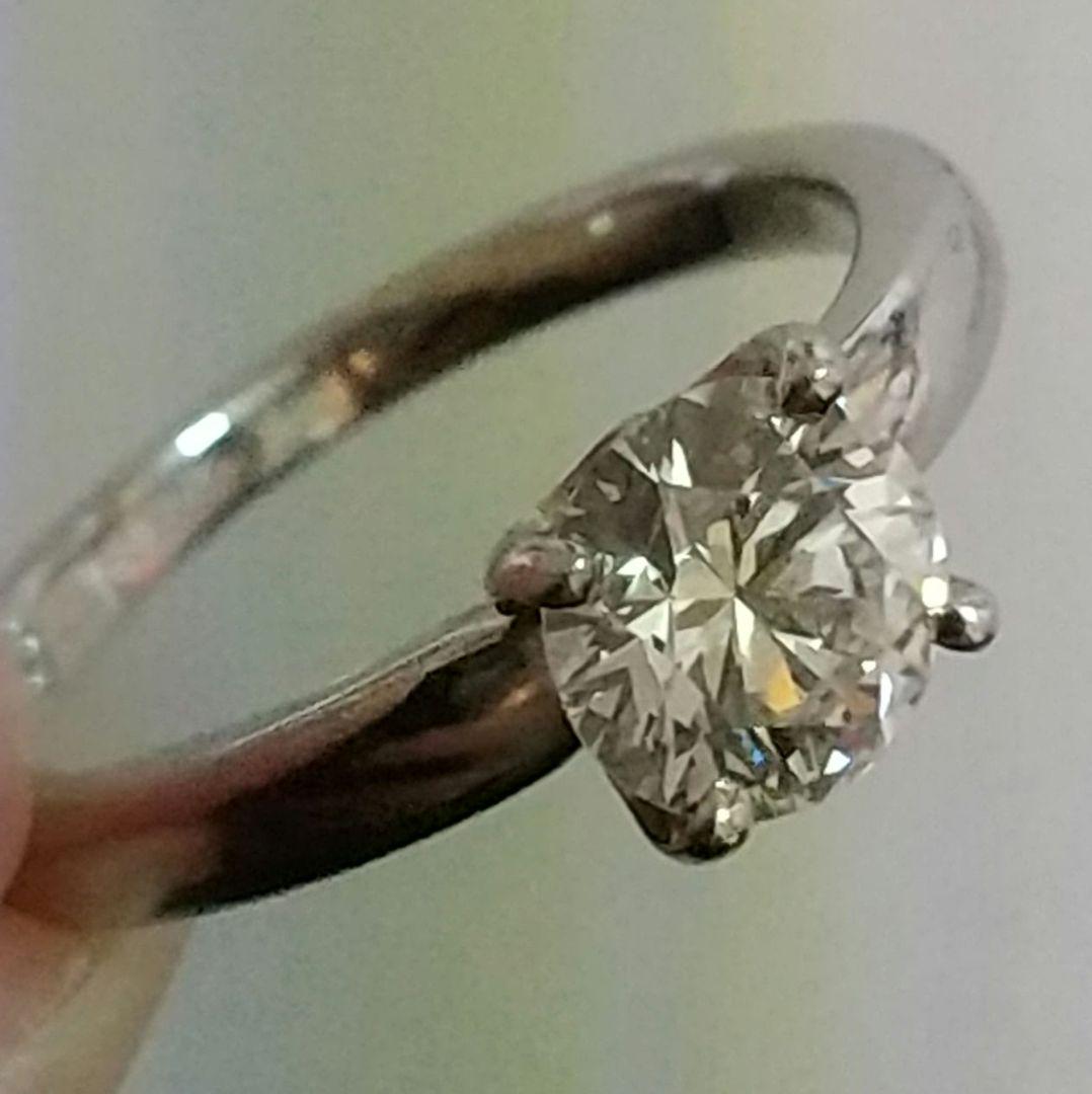 デビアス ダイヤモンドリング 指輪 0.79ct/H/VS2/EX 証明書付き