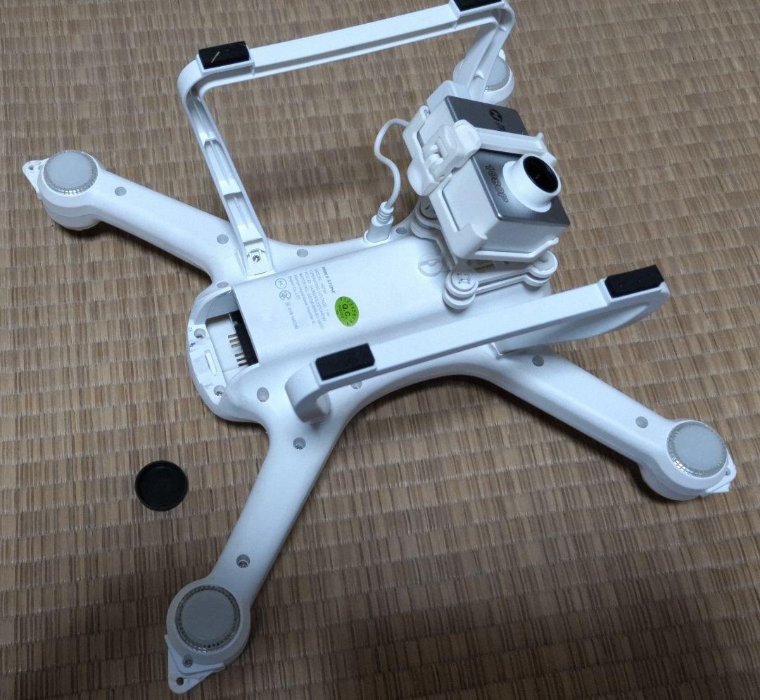 HS700