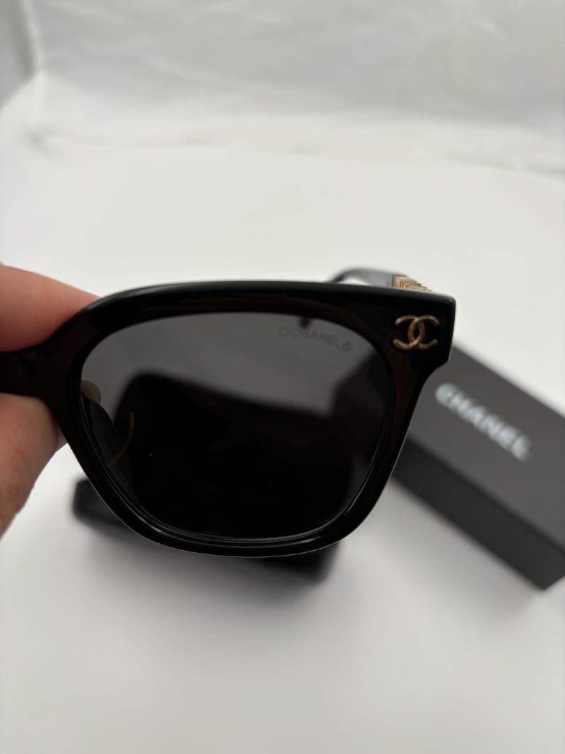 CHANEL キャットアイサングラス ブラック