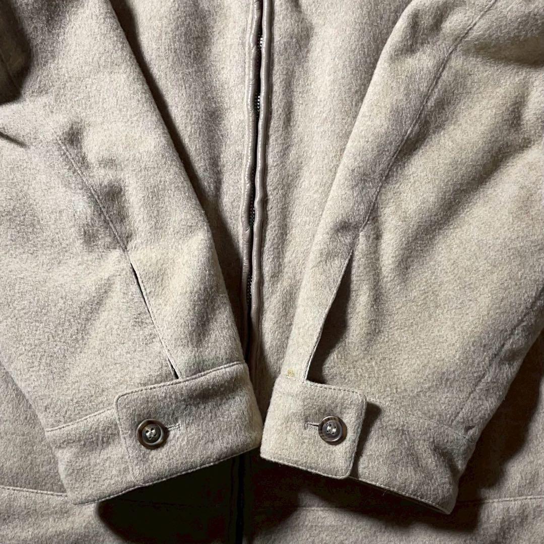 ✨️レザータグ✨️Ferragamo フェラガモ アウター ベージュ 中綿 カシミヤ