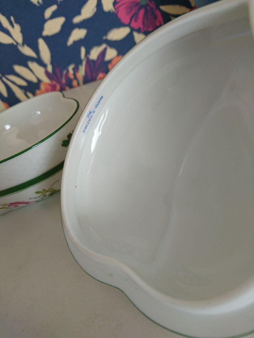 【商談中】ヘレンド　小物入れ　ウィーンの薔薇 herend-02-vrhs-06000-02aa.jpg
