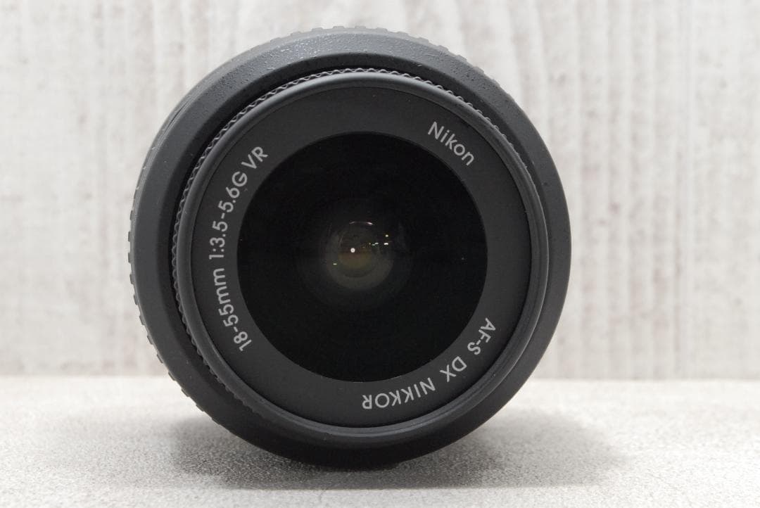 ✨Nikon D3200 ✨ショット数8回 ダブルズームレンズ スマホ転送 ✨Nikon D3200 ✨ショット数8回 ダブルズームレンズ スマホ転送