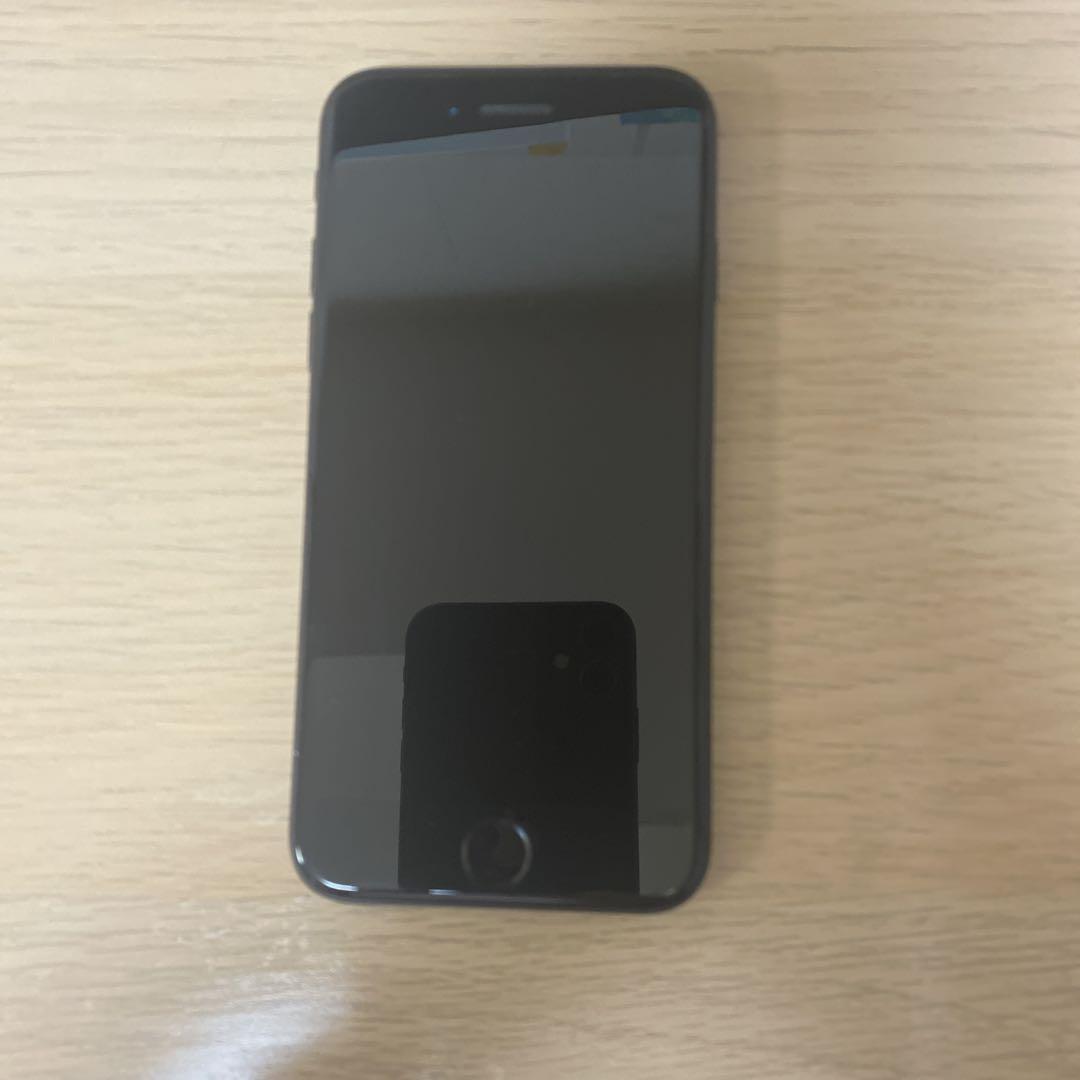 iPhone SE 第2世代　ブラック 64GB SIMフリー Apple