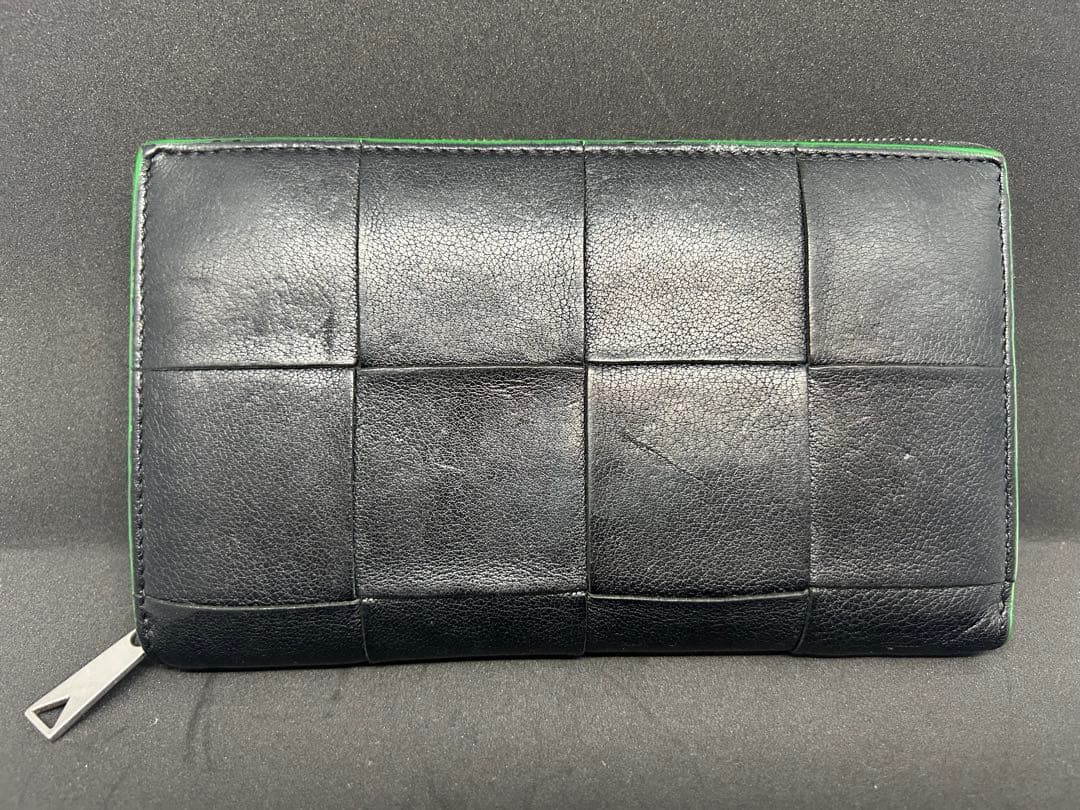 ボッテガヴェネタ長財布 ラウンドファスナー カセット 黒 緑 ボッテガヴェネタ長財布 ラウンドファスナー カセット 黒 緑