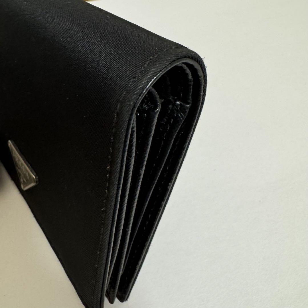 プラダ 二つ折り財布 財布 レディース サフィアーノ