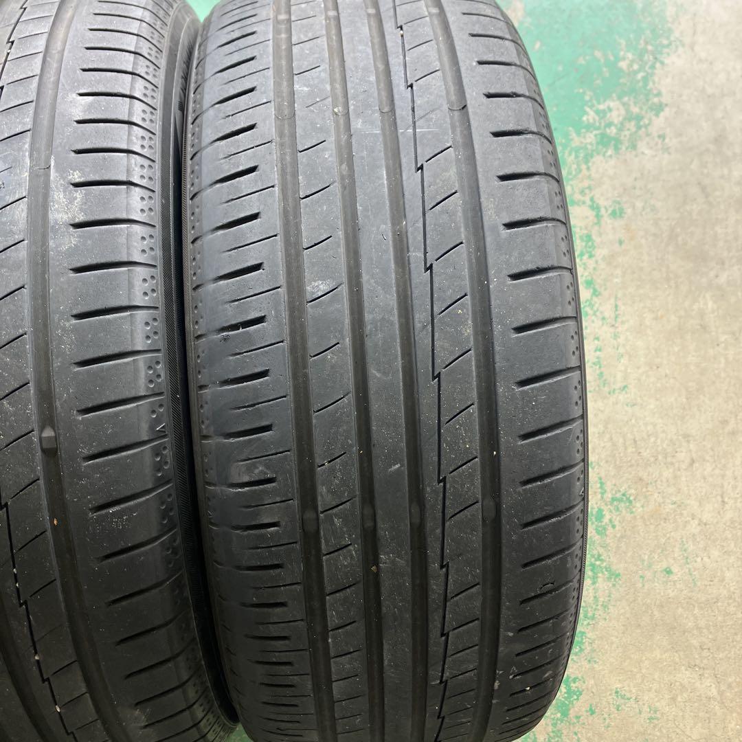 215/45R17 ヨコハマ BluEarth AE50 ４本セット