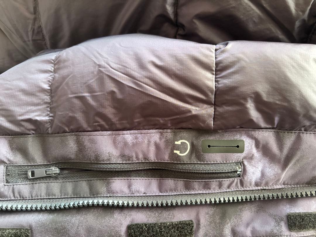 美品 UNIQLO ハイブリッドダウンスノーボードパーカ(平野歩夢モデルLサイズ 美品 UNIQLO ハイブリッドダウンスノーボードパーカ(平野歩夢モデルLサイズ