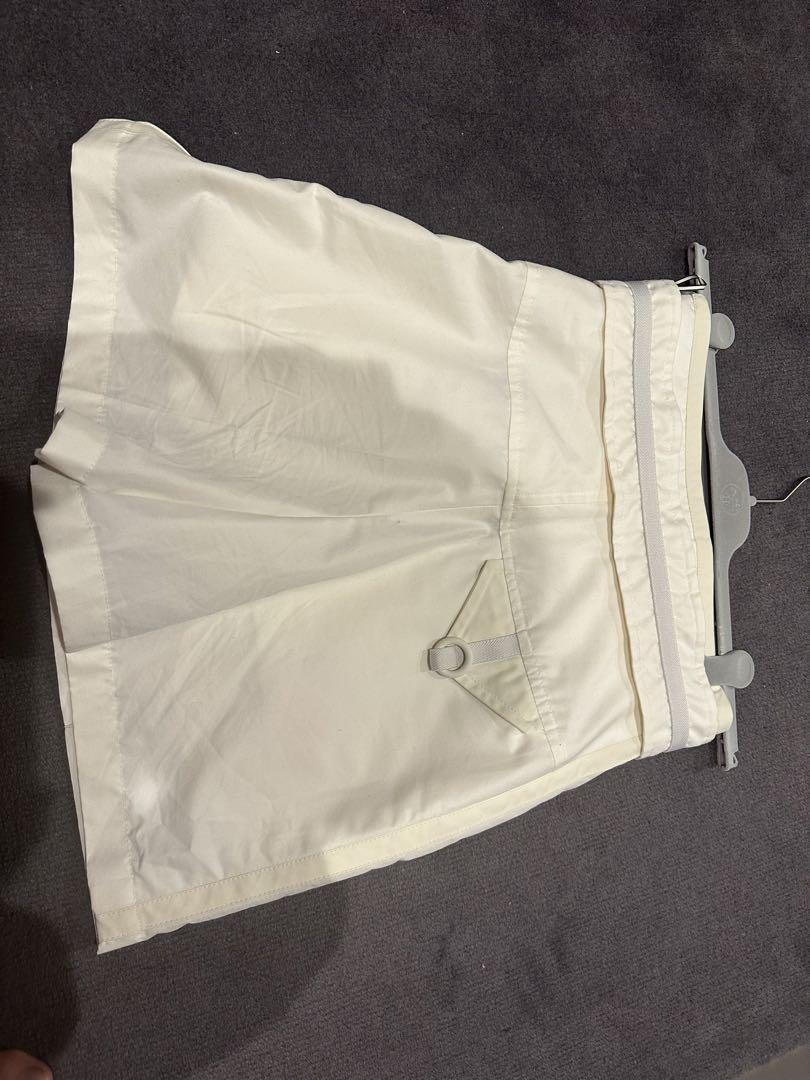 HERMES ショートパンツ