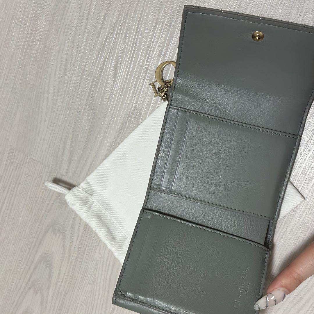 美品 Dior レディディオール パテントレザー 三つ折り財布