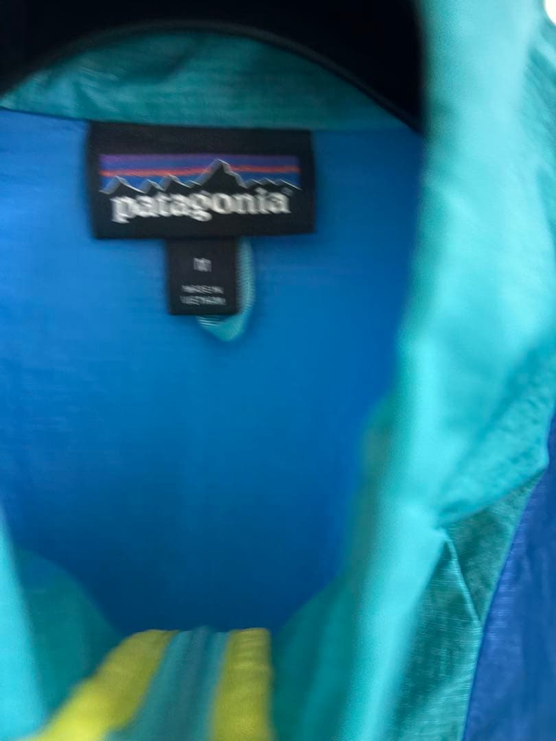 patagonia フーディニ スタッシュ 1/2ジップ プルオーバー