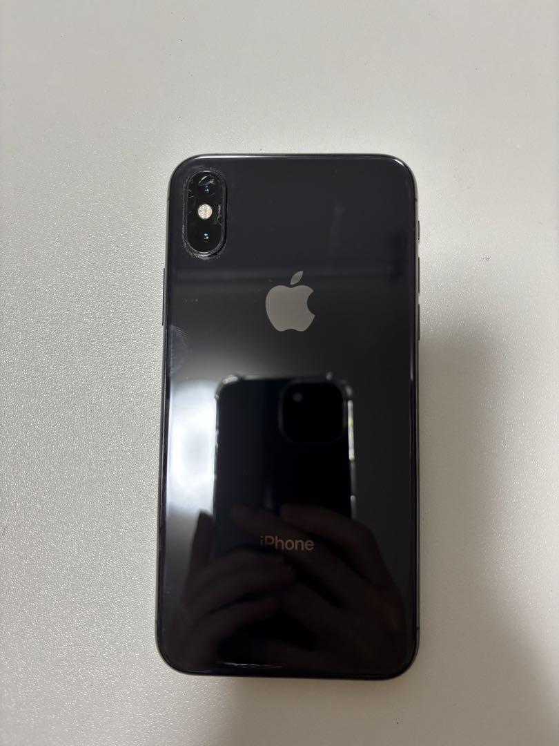 Apple iPhone Xs 64GB - メルカリ