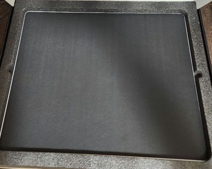 ✨美品✨GLSSWRKS Akari Glass Mousepad ✨美品✨GLSSWRKS Akari Glass Mousepad