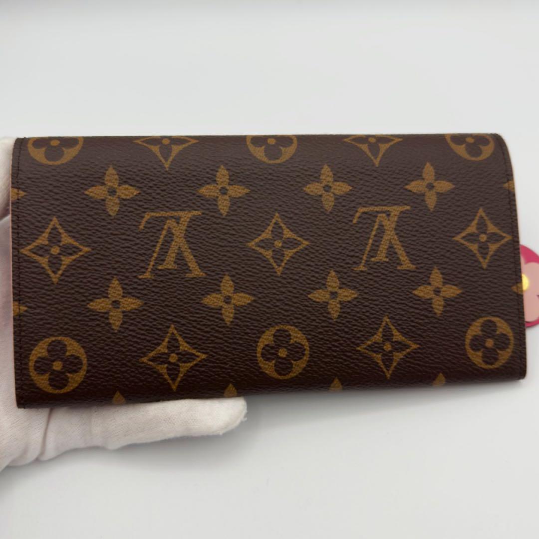 新品未使用　ヴィトン財布　モノグラム　ポルトフォイユエミリー　フラワー　箱付き