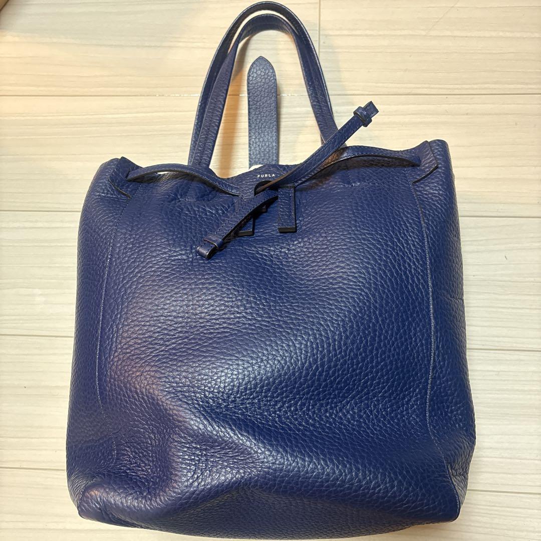 FURLA フルラ　ショルダーバッグ　シボ革