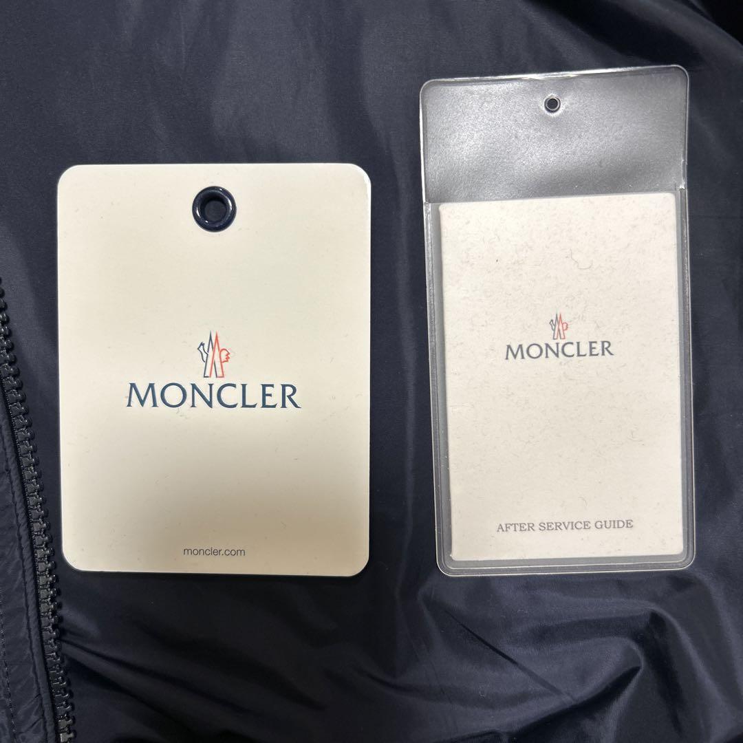 MONCLERモンクレールナイロンジャケット