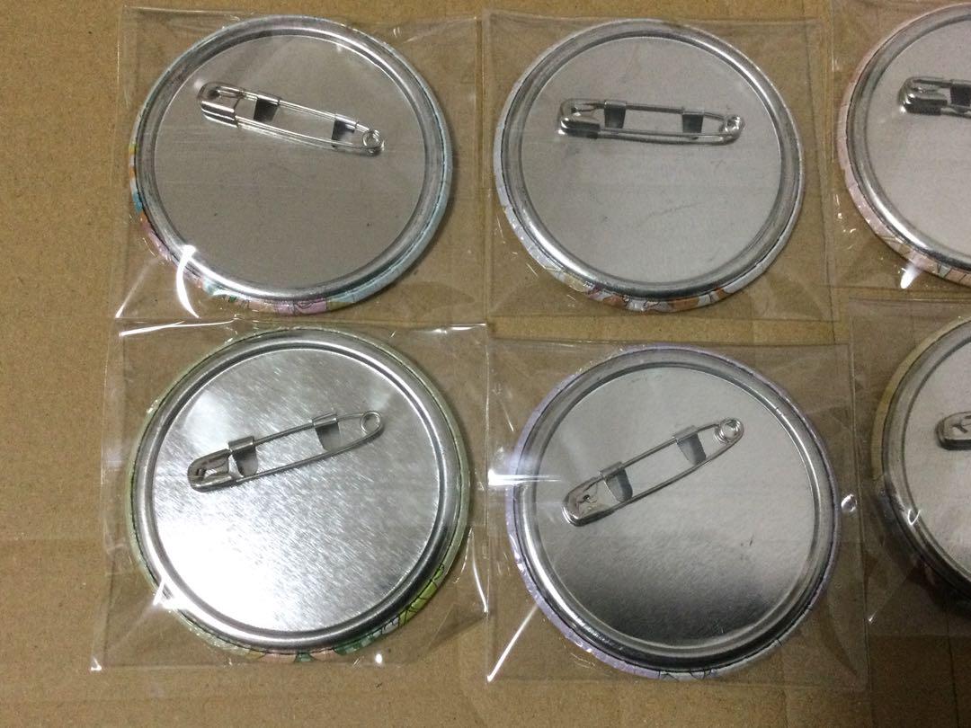 名探偵コナン　缶バッジ　灰原がいっぱい