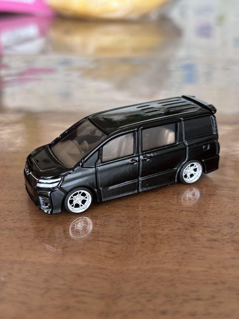 【なし☆新型☆９０☆ヴォクシー】□改造□トミカ□カスタム□ミニカー□深リム トヨタ☆ヴォクシー】□改造□トミカ□カスタム□ミニカー
