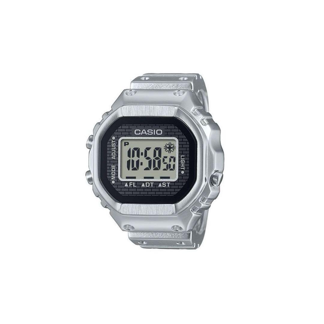 CASIO CRW-001-1JR デジタル時計