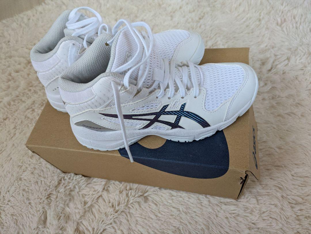 asics　バッシュ