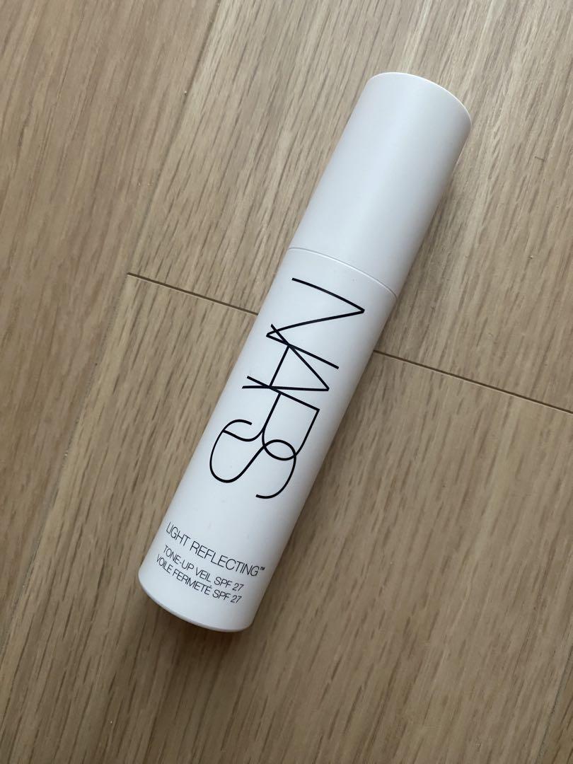 NARS ライトリフレクティング　トーンアップヴェール