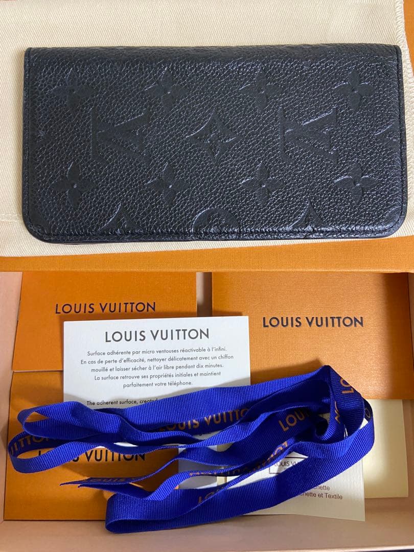。LOUIS VUITTON 手帳型ケース 黒 縦16、横8.5 。LOUIS VUITTON 手帳型ケース 黒 縦16、横8.5