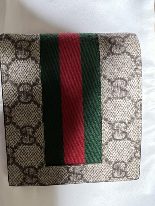 限定SALE本物保証 GUCCI 極美品 最安値 Wmba2-m40272624942 折り財布 即納高品質