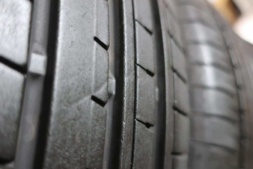 ヒロ様送料込　ヨコハマ　ブルーアース　XT　AE61　215/55R17　国産