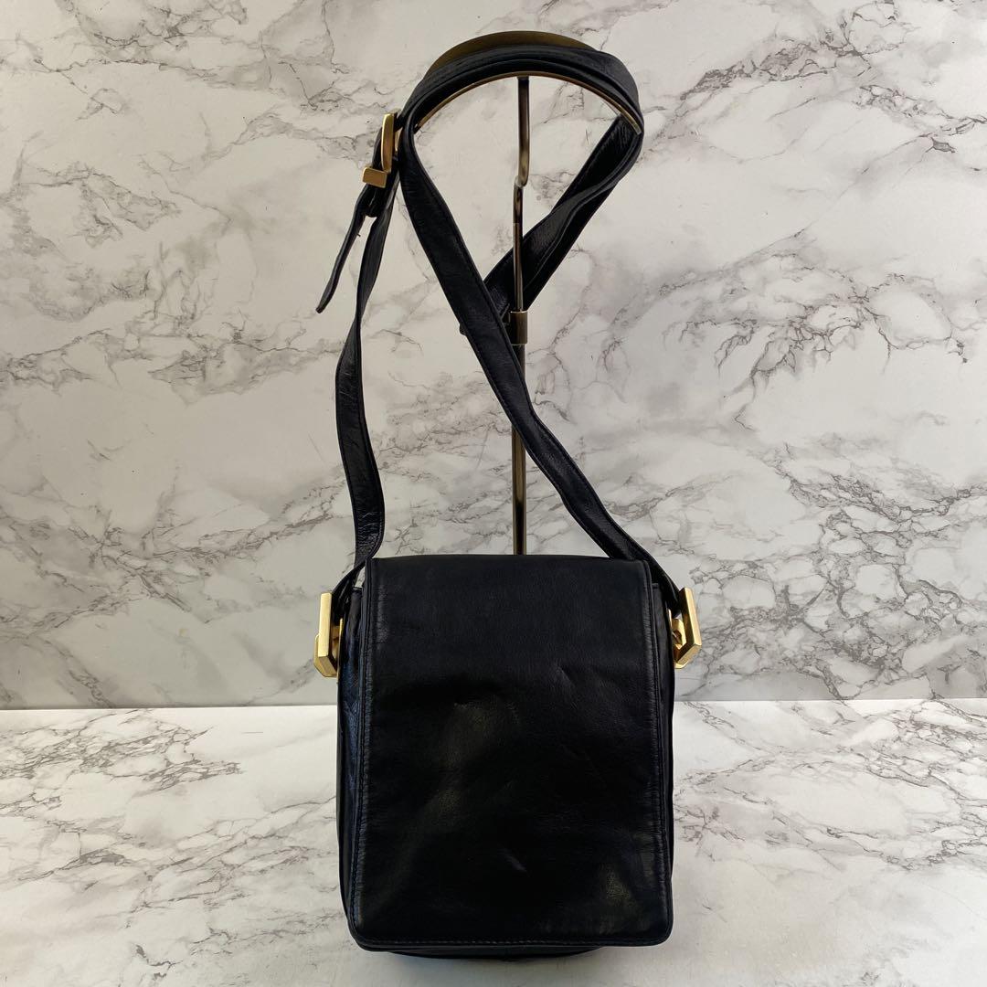 PERLINA NEW YORK ペルリナ 本革 レザー ミニ ショルダーバッグ - メルカリ