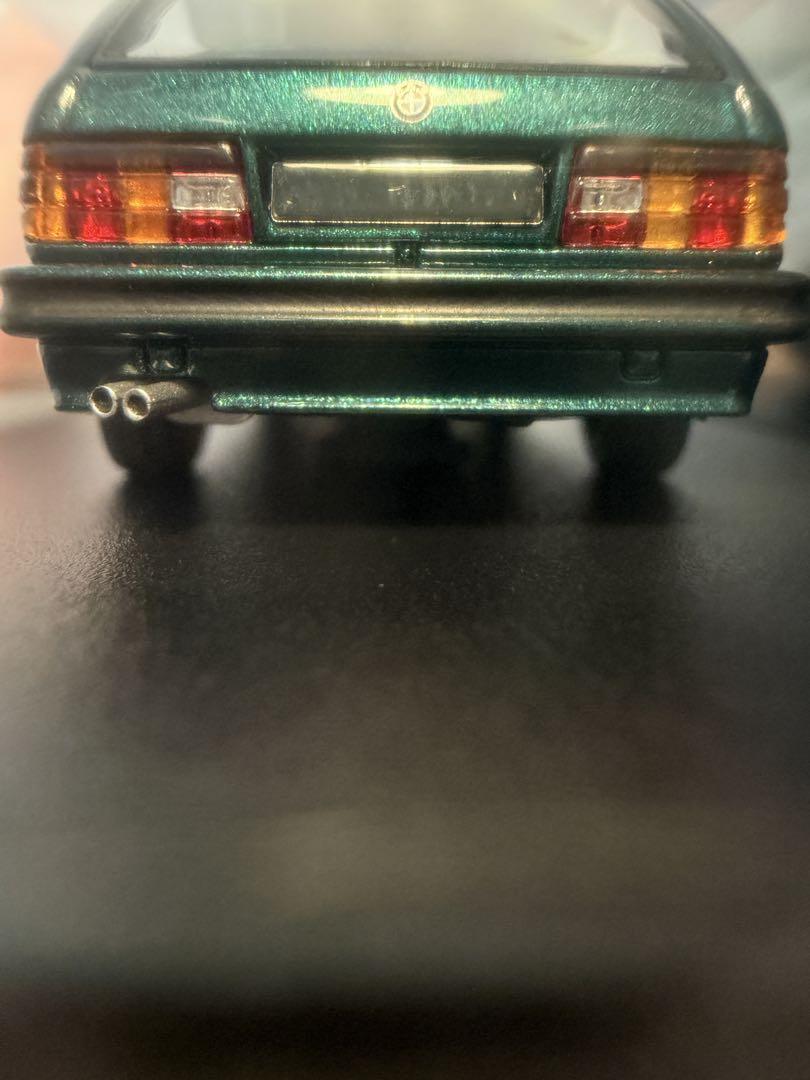 Mrortal 1/64 BMW E30 TOURING ダークグリーン