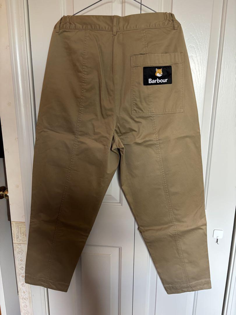 Barbour ベージュ カーゴパンツ