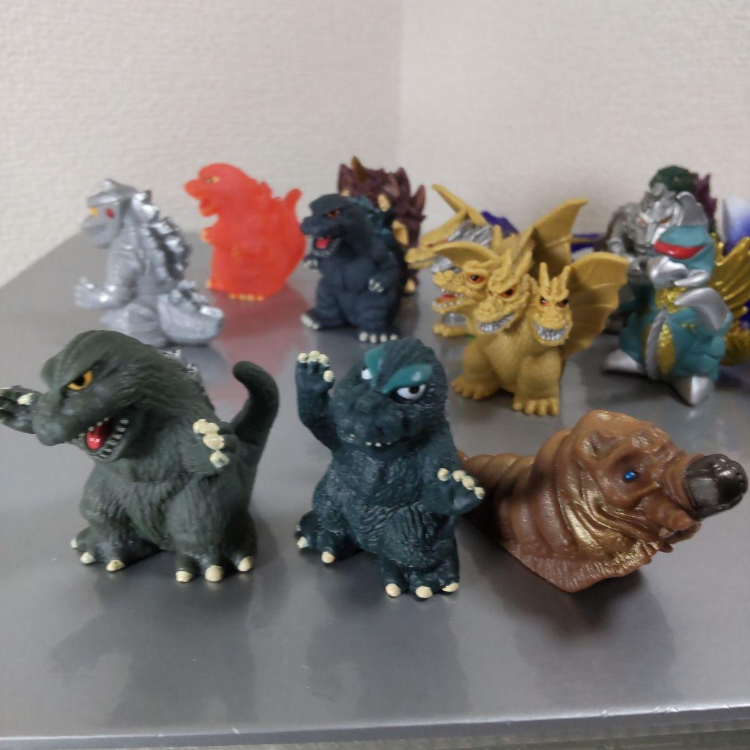 ゴジラ総進撃 ソフビ 指人形 全19種セット　空き箱＆シール付き