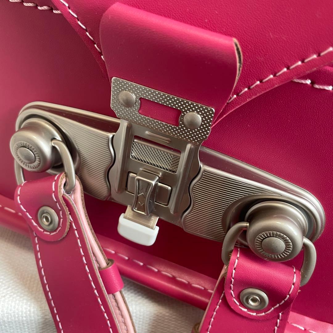 【新品】生田ランドセル　花刺繍　ランドセル　女の子