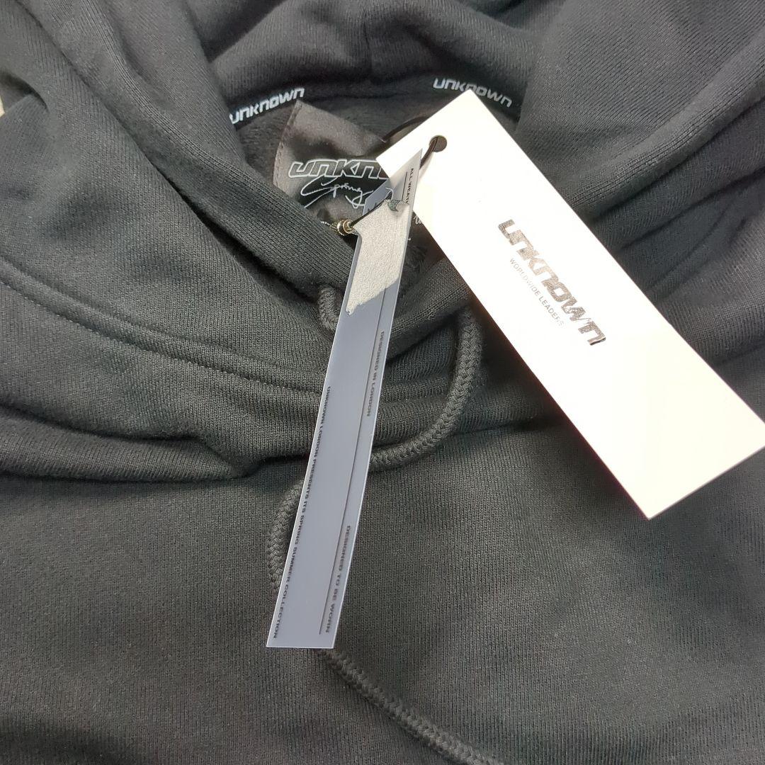 新品未使用】UNKNOWNパーカー フーディ 刺繍 ラインストーン