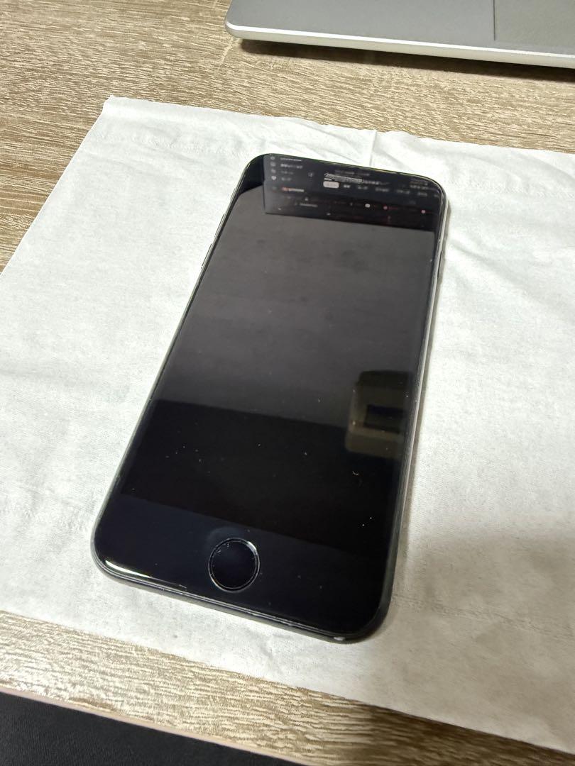 iPhone7 ブラック32GB simフリー