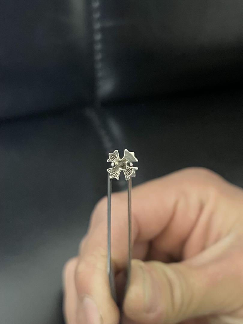 CHROME HEARTS クロムハーツ CH PLS CHプラス ピアス